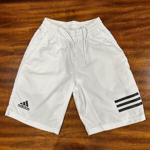 Adidas Tennis 9 inches‎ Club Short - Size XS.